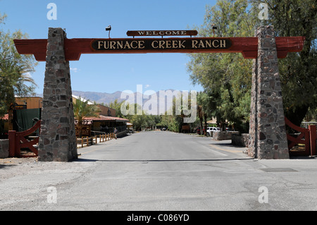 Ingresso al Forno Creek Ranch, il Parco Nazionale della Valle della Morte, California, USA, America del Nord Foto Stock