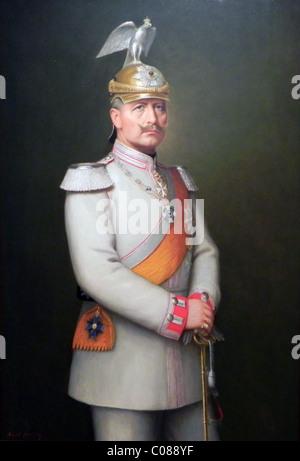 WILHELM II (1859-1941), ultimo imperatore tedesco e re di Prussia dipinta da Adolf Hering nel 1910 Foto Stock