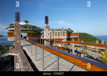 Ponte al ristorante, Jade Mountain hotel di lusso, Saint Lucia, isole Windward, Piccole Antille, Caraibi, Mar dei Caraibi Foto Stock