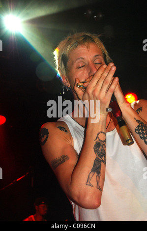 Harmonica player Jason Ricci al Bosuil, Weert Olanda, Dicembre 2009 Foto Stock