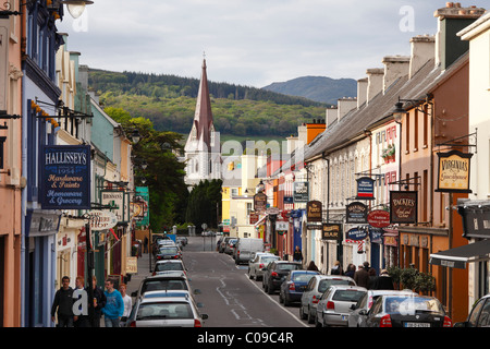 Henry Street, Kenmare, Ring of Kerry County Kerry, Irlanda Isole britanniche, Europa Foto Stock