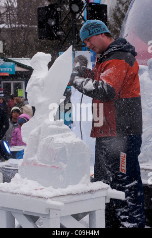 Sculture di ghiaccio della concorrenza a Winterlude festival. Ottawa, Ontario, Canada. Foto Stock