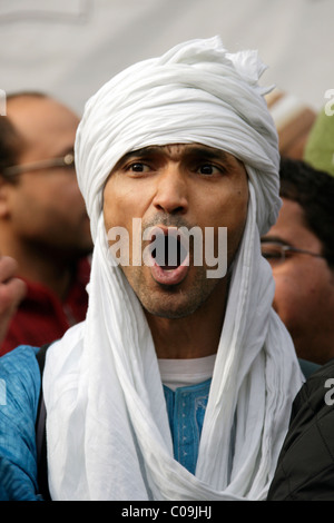 Anti Gheddafi protester fuori dall Ambasciata libica a Londra Foto Stock