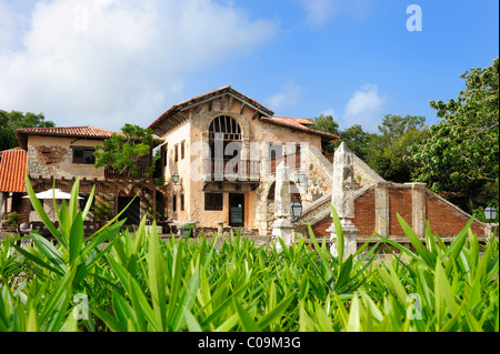 Artista villaggio di Altos de Chavon, Repubblica Dominicana, Caraibi Foto Stock