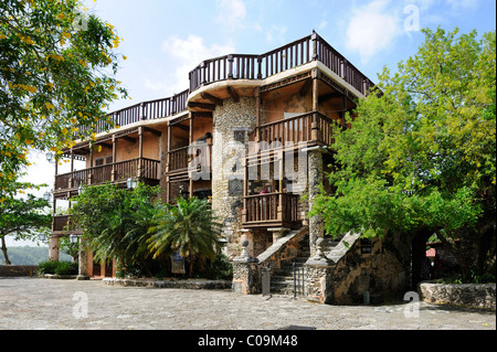 Artista villaggio di Altos de Chavon, Repubblica Dominicana, Caraibi Foto Stock