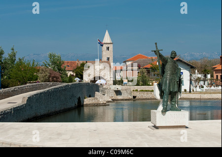 Monumento a Gregorio di Nin Nin, contea di Zara, Croazia, Europa Foto Stock