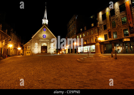 Luogo Piazza Reale e l'Eglise Notre Dame des Victoires chiesa, Quebec City, Quebec, Canada Foto Stock