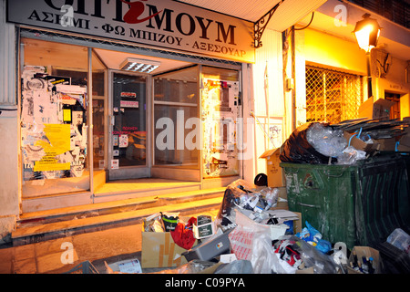 Night Shot, cumuli di rifiuti di Salonicco, Calcidica, Macedonia, Grecia, Europa Foto Stock