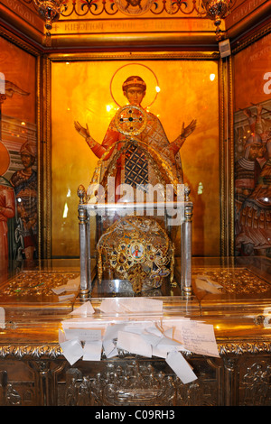 Santo santuario con desiderio di note, interno, Chiesa di San Demetrio o Hagios Demetrio, Salonicco, Calcidica, Macedonia, Grecia Foto Stock