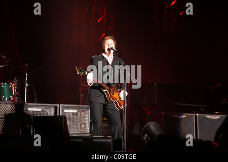 Paul Mc Cartney, giocare al River Plate Stadium di Buenos Aires, Argentina al 'Up e prossimi tour 2010" Foto Stock