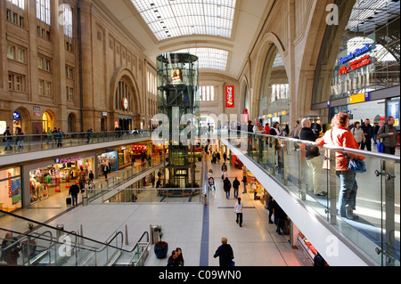 Hall di entrata, Hauptbahnhof, la stazione centrale di Lipsia, in Sassonia, Germania, Europa Foto Stock