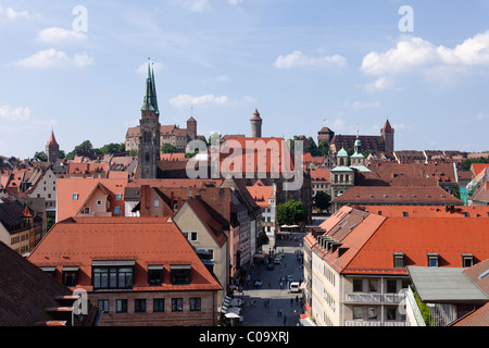 Chiesa di S. Sebaldo e Castello di Norimberga, Norimberga, Media Franconia, Franconia, Baviera, Germania, Europa Foto Stock