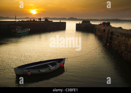 Porto Beadnell al tramonto Foto Stock
