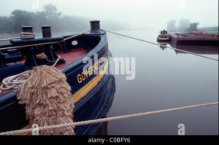 Il rimorchiatore "Governatore Roosevelt' ancorato sul Canale Erie Foto Stock