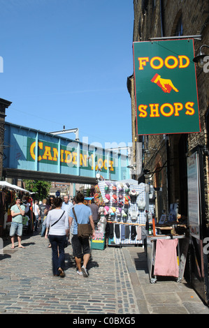 Il mercato di Camden a Londra Foto Stock