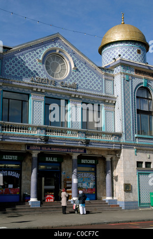 Aspetto del Regno Unito della moschea Aziziye a Stoke Newington est di Londra Foto Stock