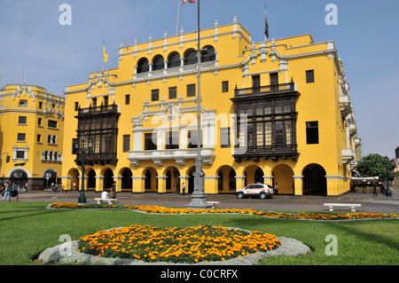 Gli edifici coloniali plaza Mayor Lima Peru Sud America Foto Stock