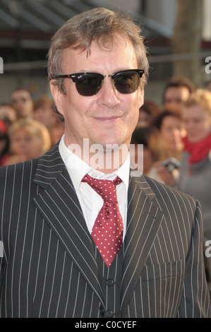 Stephen Tomkinson presso la UK film premiere di ''Che cosa accade a Vegas" tenutasi presso Odeon Leicester Square Londra Inghilterra - 22.04.08 Foto Stock