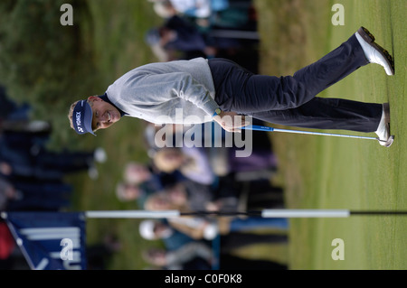 Colin Montgomerie giocatore di golf sul green con putter Foto Stock