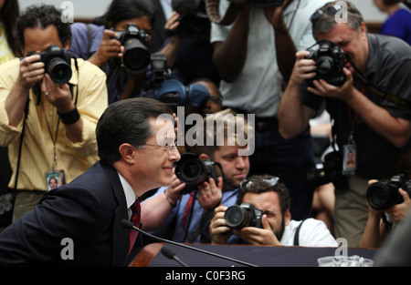 Stephen Colbert testimonia prima di una casa sottocomitato giudiziario. Foto Stock