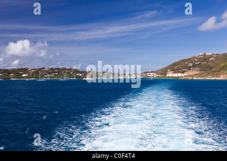 Lasciando Red Hook porto sulla isola di San Tommaso nei Caraibi Foto Stock