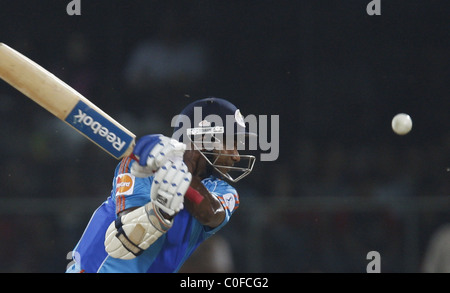 Sanath Jayasuriya IPL T-20 corrispondono a Delhi i più temerari vs Mumbai Indiani alla Feroz Shah Kotla stadium Delhi, India - 24.05.08 Foto Stock