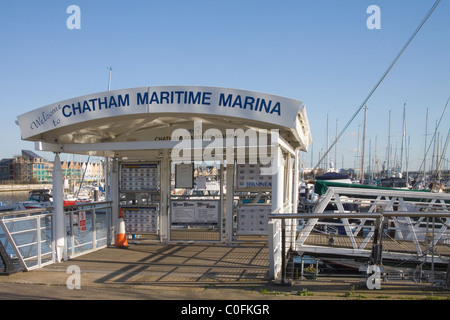 Chatham marina sulla costa del Kent Foto Stock