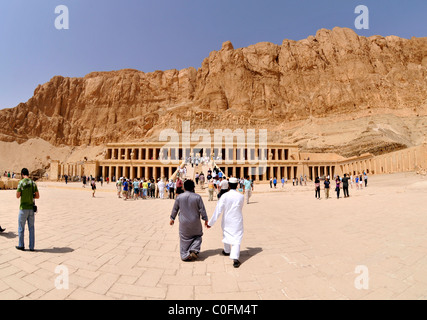 Tempio della Regina Hatshepsut, Luxor, Egitto Foto Stock