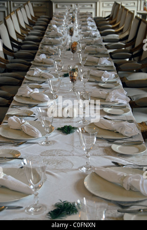 Un elegante sala da pranzo Foto Stock