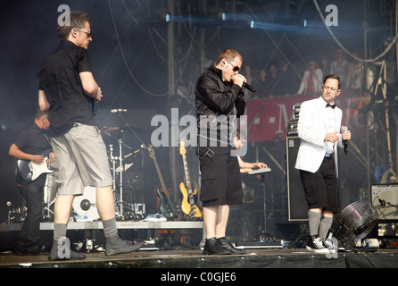 Fettes Brot performing live al Rock am Ring 2008 Nuerburg, Germania - 08.04.08 Foto Stock