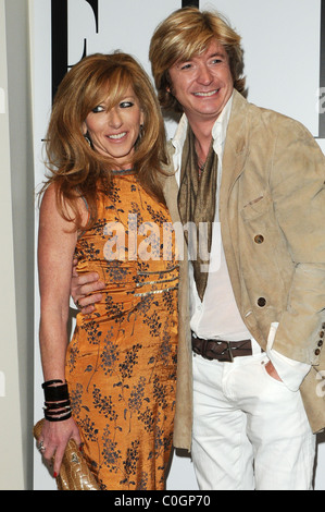 Kelly Hoppen e Nicky Clarke a aftershow party per 'Il bordo dell'amore" Premiere detenute all'Berkekey Hotel Londra Inghilterra - Foto Stock