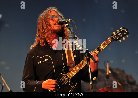 Il Zutons Glastonbury Festival 2008- giorno tre azienda agricola degna, Pilton Somerset, Inghilterra - 29.06.08 ( ) Nick Pickles/ Foto Stock