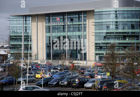 Carnival UK Southampton HQ & base su Harbour Parade nel West Quay area di questa famosa cruise port. Inghilterra, Regno Unito Foto Stock