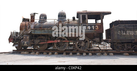 Il vecchio treno a vapore con sfondo bianco. Foto Stock