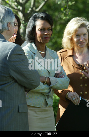 Il segretario di Stato Rice Condaleeza in corrispondenza di una giunzione premere ocnference tra il Presidente degli Stati Uniti d'America e il suo Foto Stock