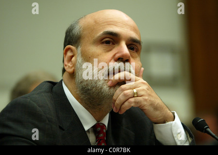 Federal Reserve Board Chairman Ben Bernanke ha testimoniato davanti alla casa Comitato per i servizi finanziari al Rayburn Foto Stock