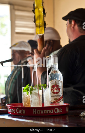 Santa Clara Bar Marquesina musicisti locali Foto Stock