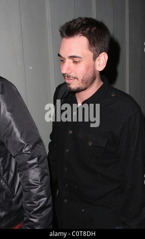 Adam Goldstein aka DJ AM arriva al nightclub di coda di volpe di Los Angeles, California - 24.12.08 RHS/ Foto Stock