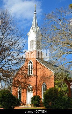 Historic Antebellum chiesa in Madison, Georgia. Foto Stock