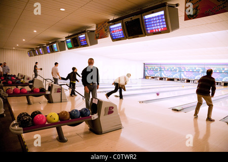 Una scena in 'Strike' ten pin bowling alley, Ely, Regno Unito Foto Stock