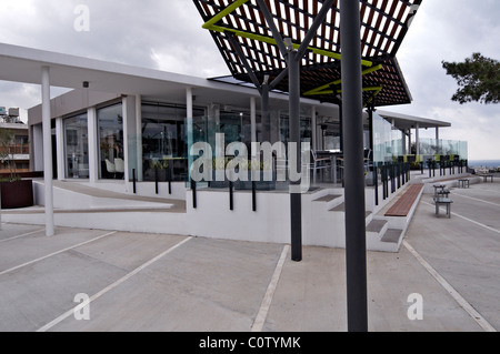 Il design moderno del ristorante e del bar Muse in Paphos Cipro Foto Stock