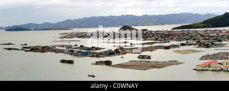 Villaggio di Pescatori sul mare in provincia di Fujian in Cina Foto Stock