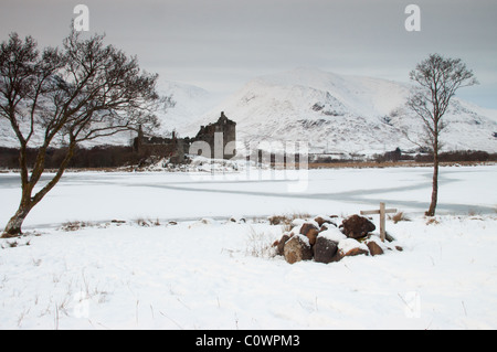 Loch awe, Scozia, congelato nell'inverno 2010 Foto Stock