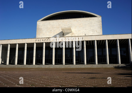 Italia, Roma, EUR, Palazzo dei Congressi Foto Stock