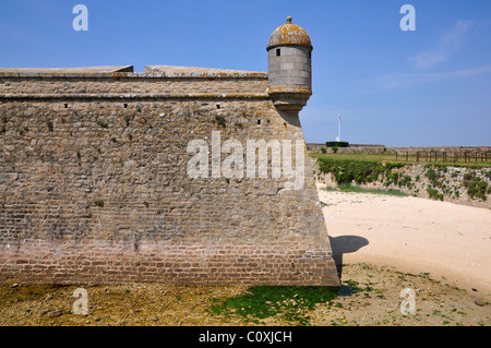 Parete della cittadella con guerite di Port Louis nel dipartimento di Morbihan, in Bretagna nel nord-ovest della Francia Foto Stock