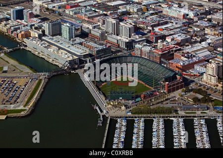 Vista aerea sopra AT&T baseball park lungomare di San Francisco in California Foto Stock