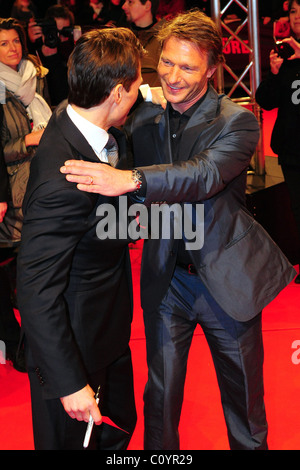 Tom Cruise, Thomas Kretschmann premiere europeo dell 'operazione Walkre: Das Stauffenberg Attentat" ("Valkyrie') al Theater am Foto Stock