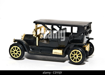 Toy replica di un nero 4 porta auto vintage degli anni venti. Foto Stock