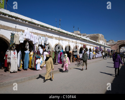 Vista lungo la Avenue Mohamed Zerktouni essaouira marocco Foto Stock