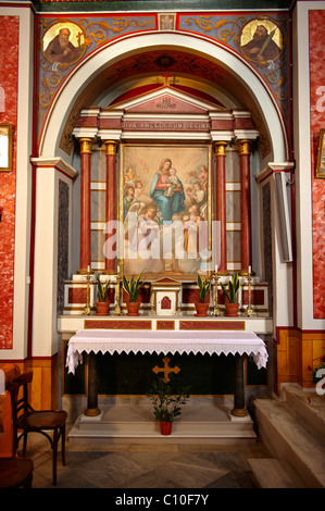 Interno del Neo Classic parrocchia cattolica di Ano Syros, Syros Island Σύρος [ ] , greco isole Cicladi Foto Stock